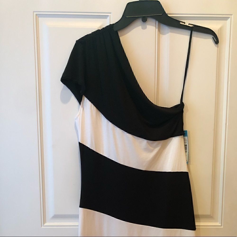 ALICE + OLIVIA BLK/WHT STRIPE SHOULDER DRESS S NWT - Picture 8 of 14